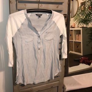 Pretty Buttoned V-Neck!